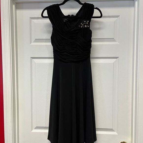 Dress Barn Collection Ruched Embellished Little Black Dress sz 4 EUC - Picture 7 of 7